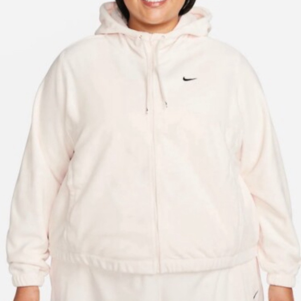Nike Women's Therma Fit Plush Hoodie